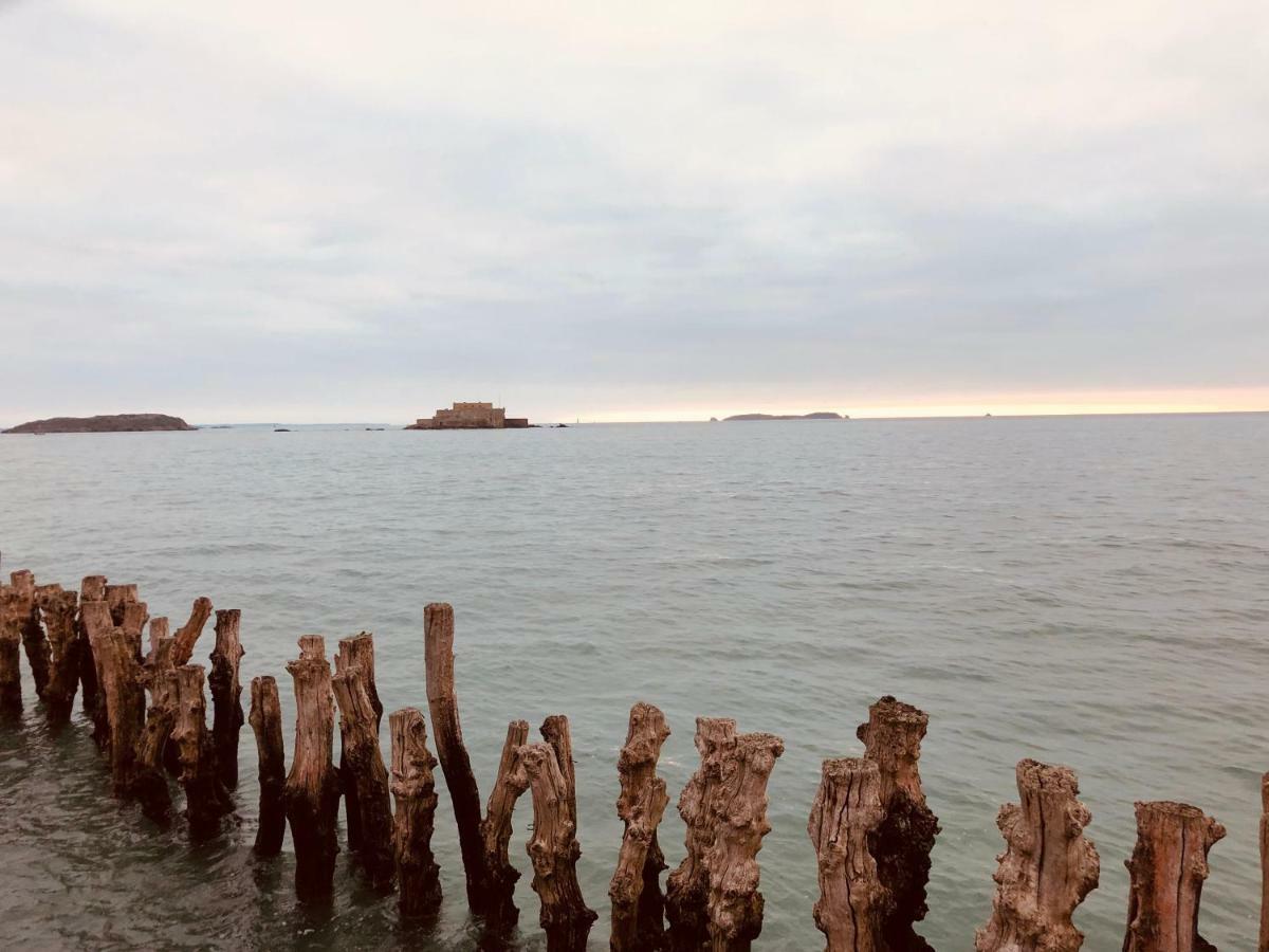 Le Courtoisville Appartement Saint-Malo Buitenkant foto