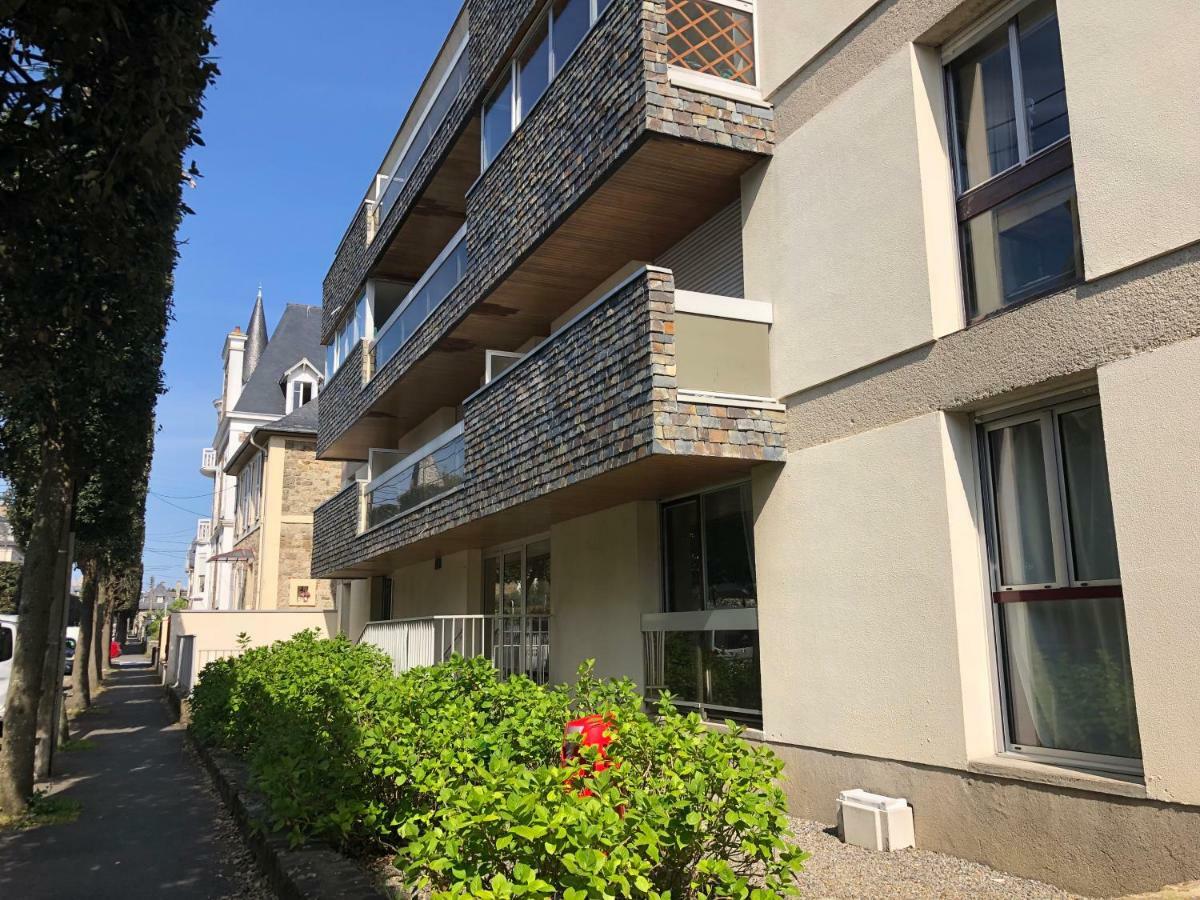 Le Courtoisville Appartement Saint-Malo Buitenkant foto